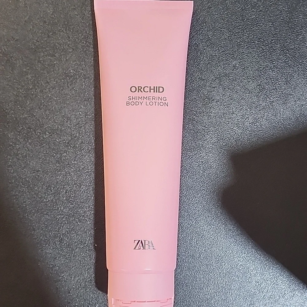 ZARA Intense Orchid Body Set - Picture 5 of 11